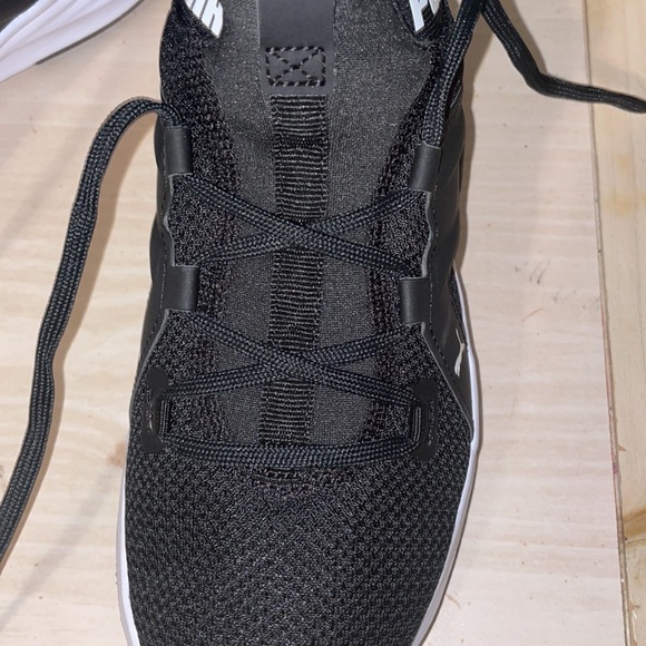 Brand New Pumas - Picture 3 of 5